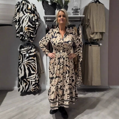 Vestido largo con estampado plisado para mujer
