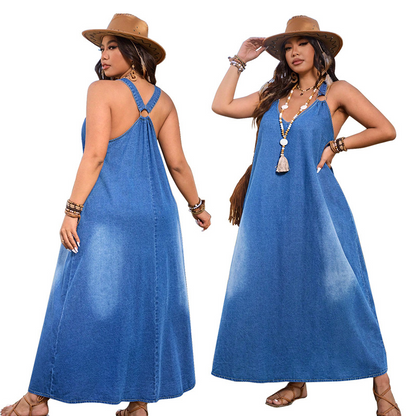 👗 50% OFF THE V-NECK DENIM MAXI DRESS! ✨ French elegance, breathable comfort & chic racerback detail 🇫🇷💙