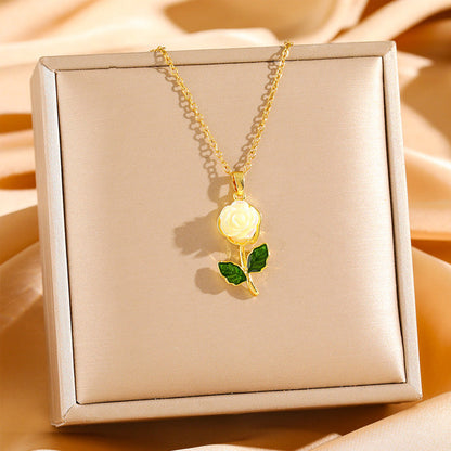 🌹 LIMITED-TIME 50% OFF! ✨ Elegant Rose Pendant Necklace – Titanium Steel, Hypoallergenic, Adjustable Chain 💍