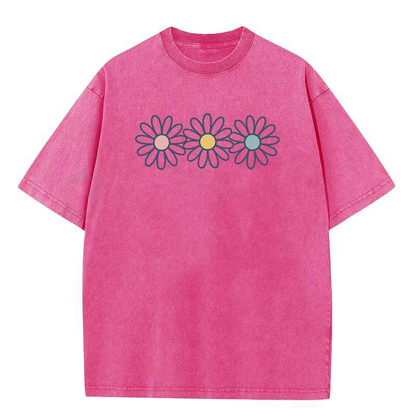 🌼 LIMITED-TIME 50% OFF! ✨ Vintage Daisy T-Shirt – Soft, Oversized, Graphic ✨