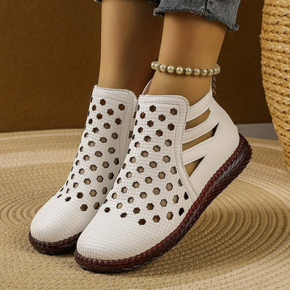 👡 LIMITED-TIME 50% OFF! ✨ Women's Hollow-Out Flat Shoes – Breathable, Chic, Comfortable 💫