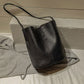 👜 LIMITED-TIME 50% OFF! ✨ Minimalist Large Capacity Shoulder Bag – Sleek, Roomy, Everyday Chic 🖤