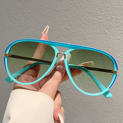 🕶️ 2026 Sale — Over 105,000 Sold!🔥 Women's Retro Double-Bridge Sunglasses