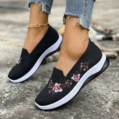 🌸 2026 Sale — Over 44,000 Sold! 👟 Women's Floral Embroidered Mesh Slip-On Shoes