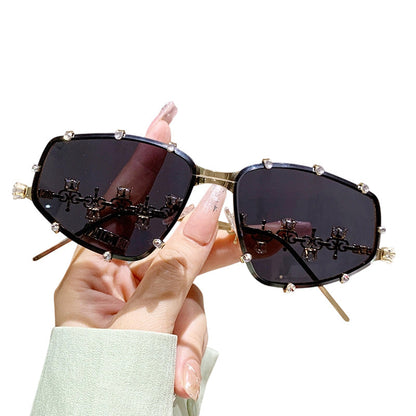 🎉 2026 Sale — Over 35 200 Sold!🕶️ Chic Sunglasses with Rhinestone Accents for Women