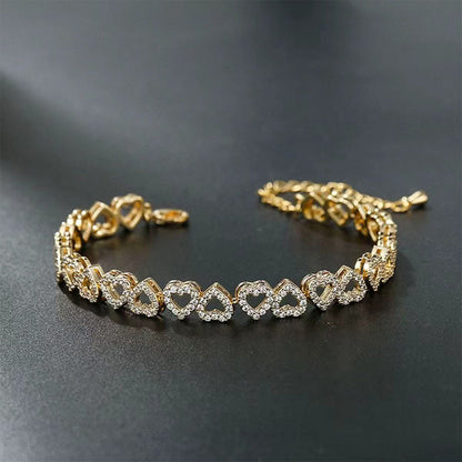 🎉 2026 Sale — Over 28,700 Sold!💎 Women's Elegant Sparkling Heart Bracelet